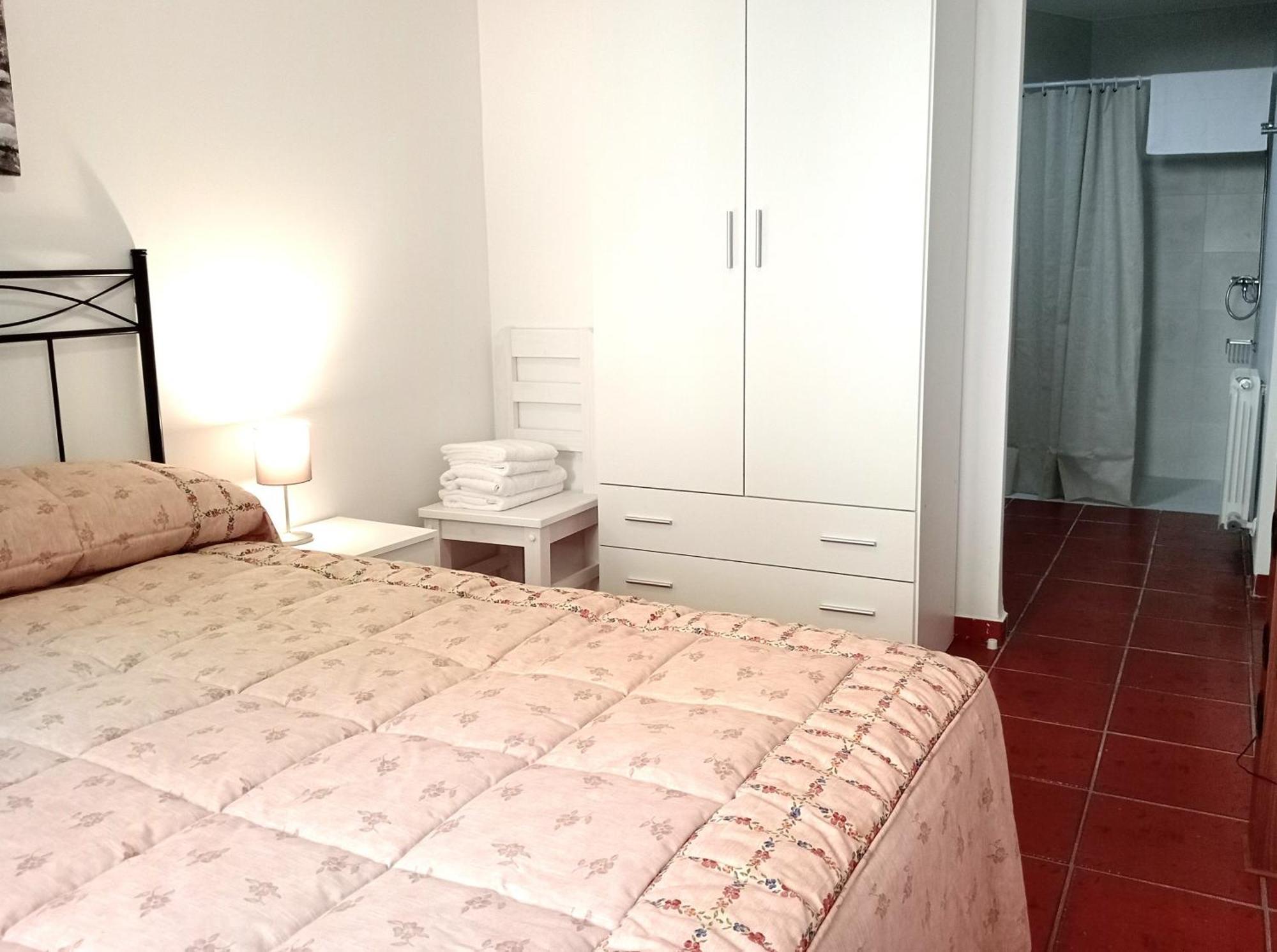 Peregrinos Apartamentos La Piedra La Comodidad Del Hogar 나헤라 외부 사진